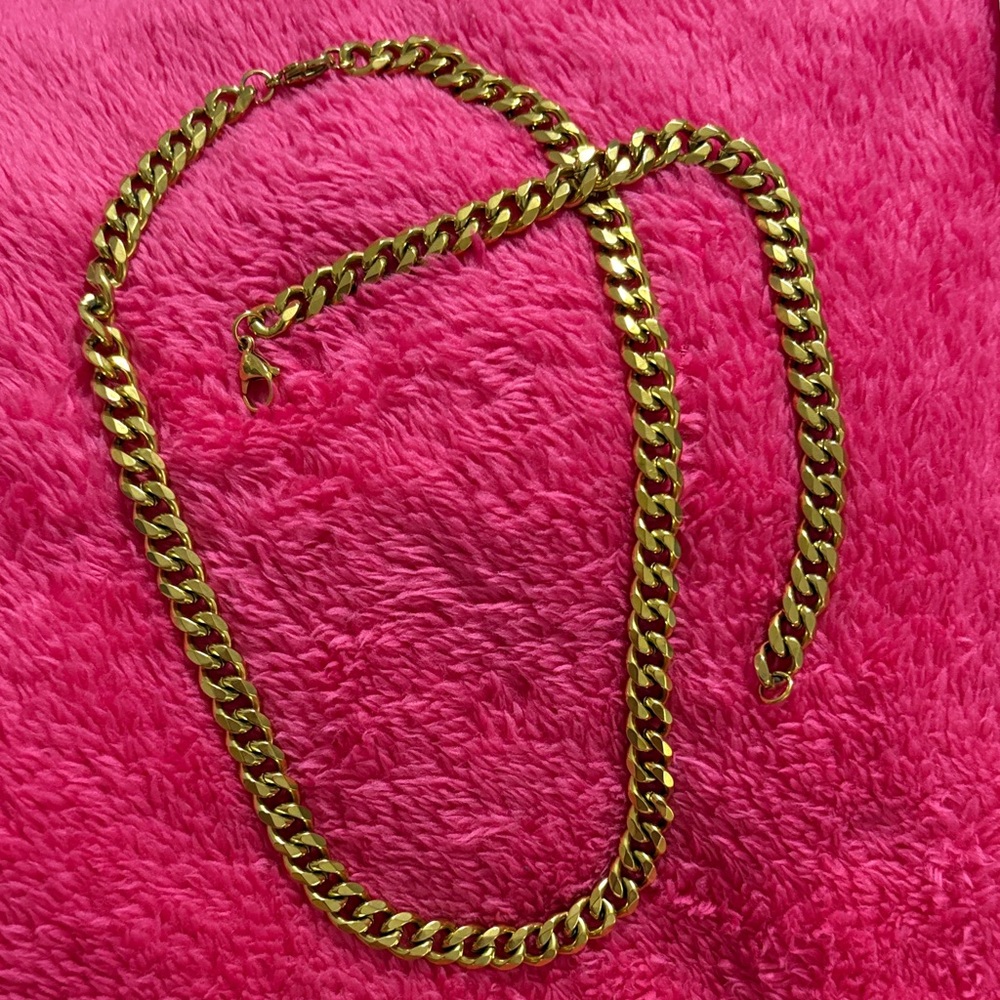 Gold Chain Necklace